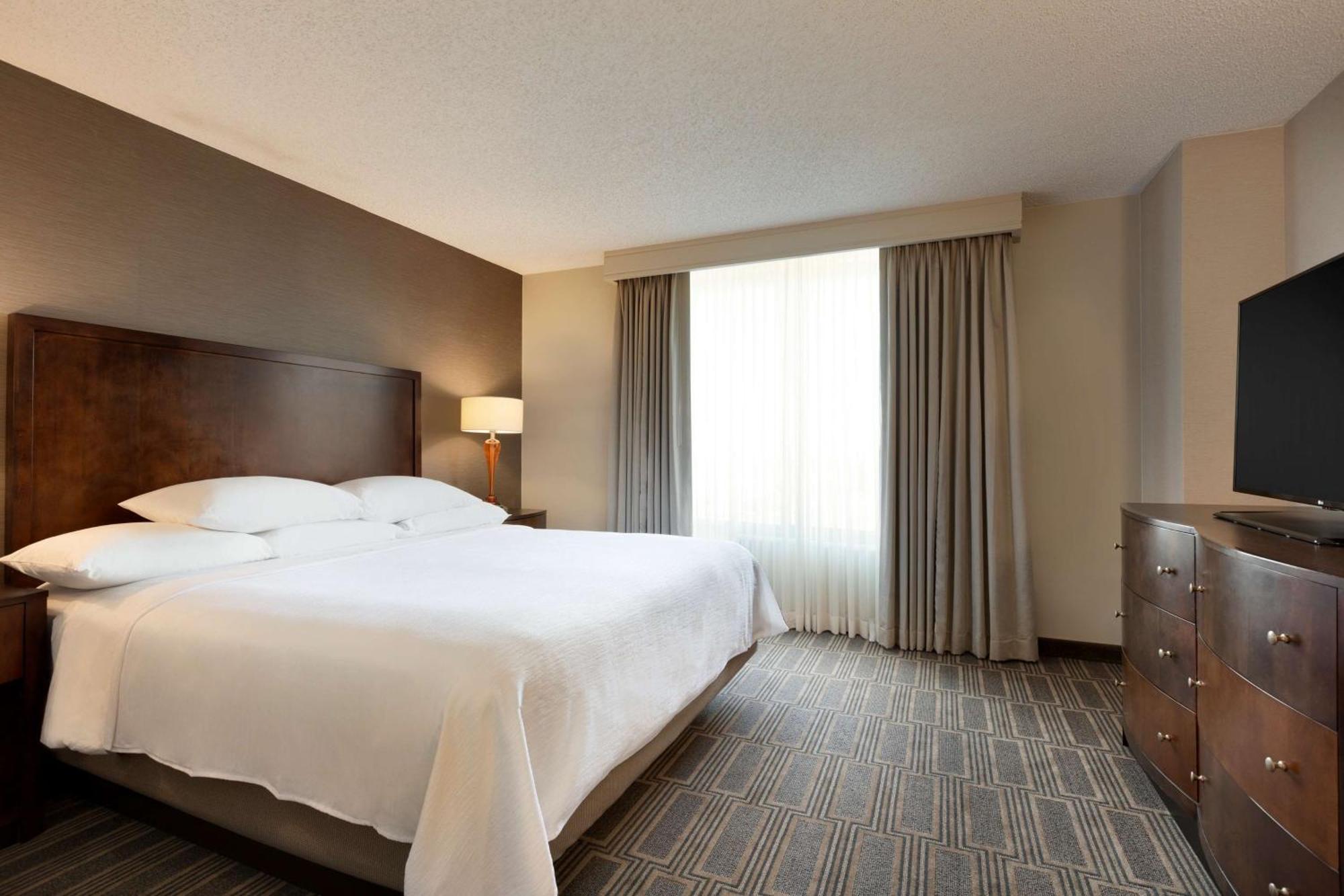 Embassy Suites By Hilton Chicago Lombard Extérieur photo